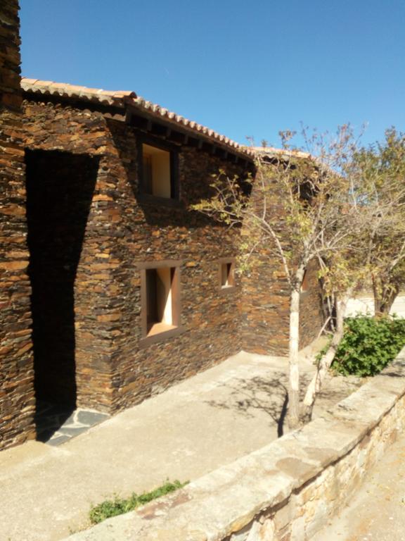 El Egio Guest House Cervera de Buitrago Екстериор снимка