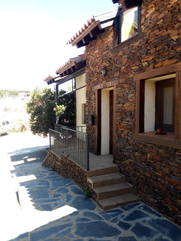 El Egio Guest House Cervera de Buitrago Екстериор снимка